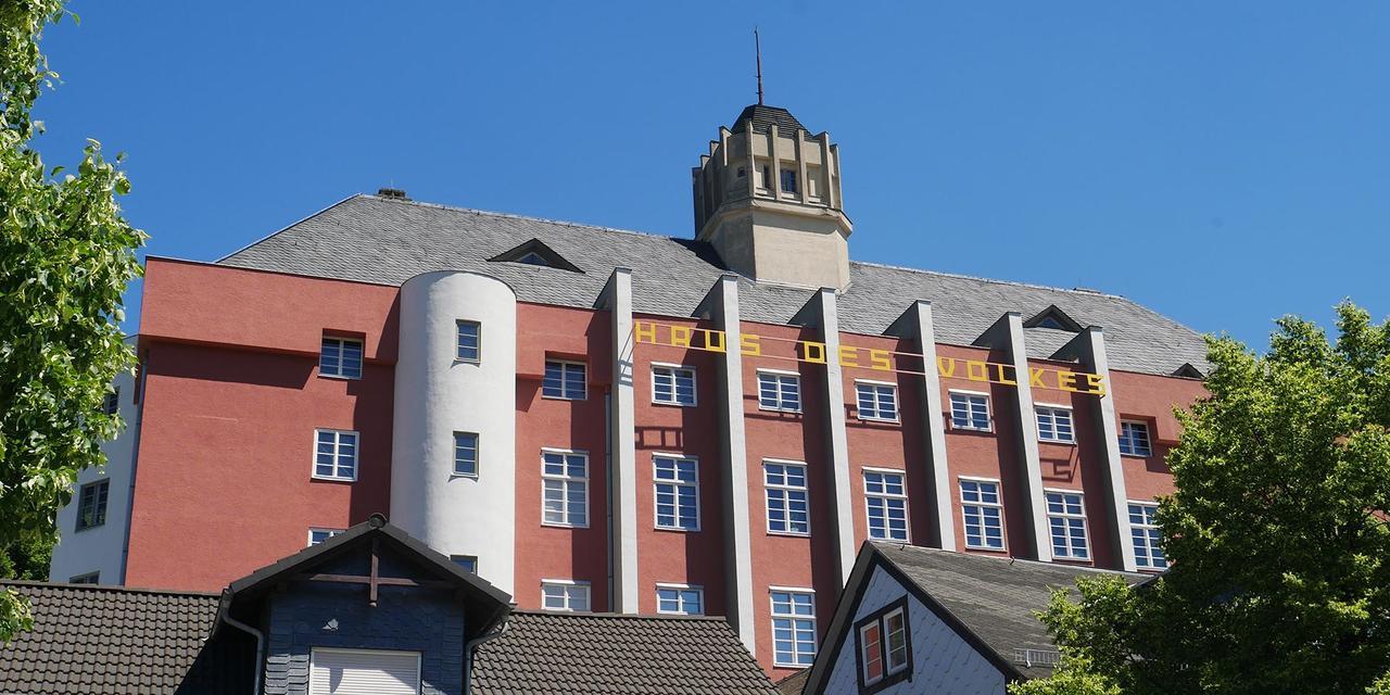 Haus Des Volkes - Das Bauhaushotel Probstzella Exterior foto